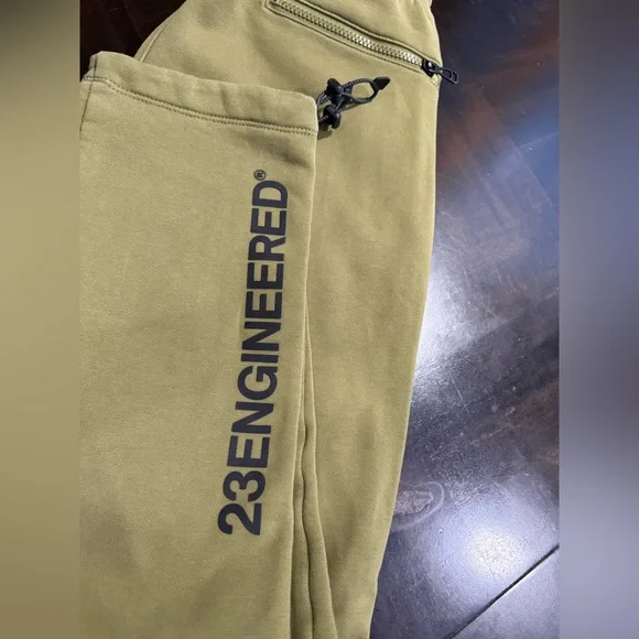 Jordan Olive Green Sweatpants Size XS 23 Engineered